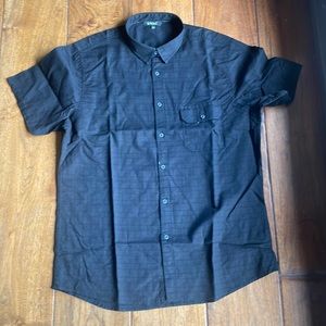 Short sleeve button down